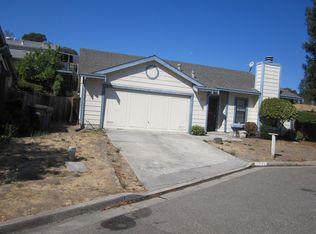 2210 Lake Ridge Dr, Martinez, CA 94553