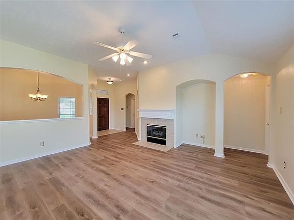 5th image of 24407 Schivener House Ln