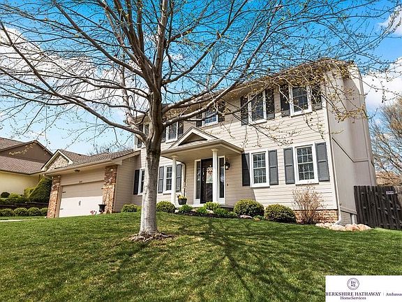 2nd image of 14454 Sherwood Ave