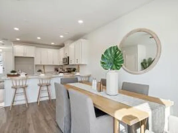 727 Alma Square Dr, Moncks Corner, SC 29461