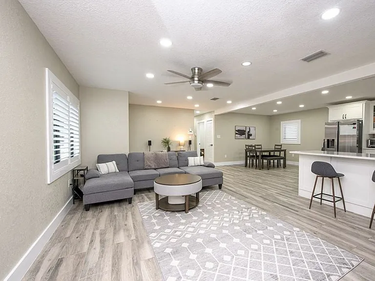 4520 N Matanzas Ave — Photo 5