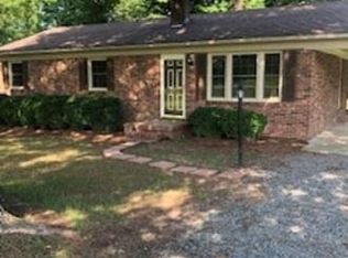 1028 Highland Hills Dr, Halifax, VA 24558
