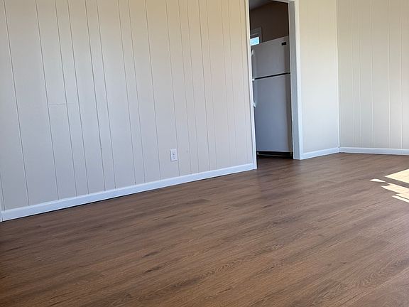 2nd image of 1621 N 21st St