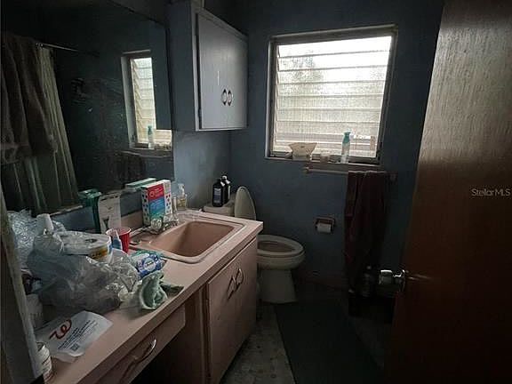5th image of 1400 Dunsany Ave