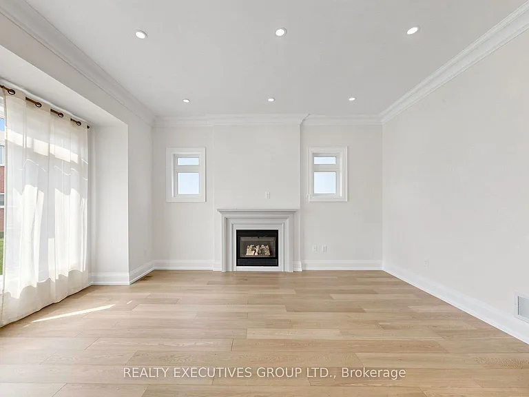 8 Limelight St — Photo 10