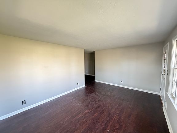 4th image of 6608 Westshire Dr