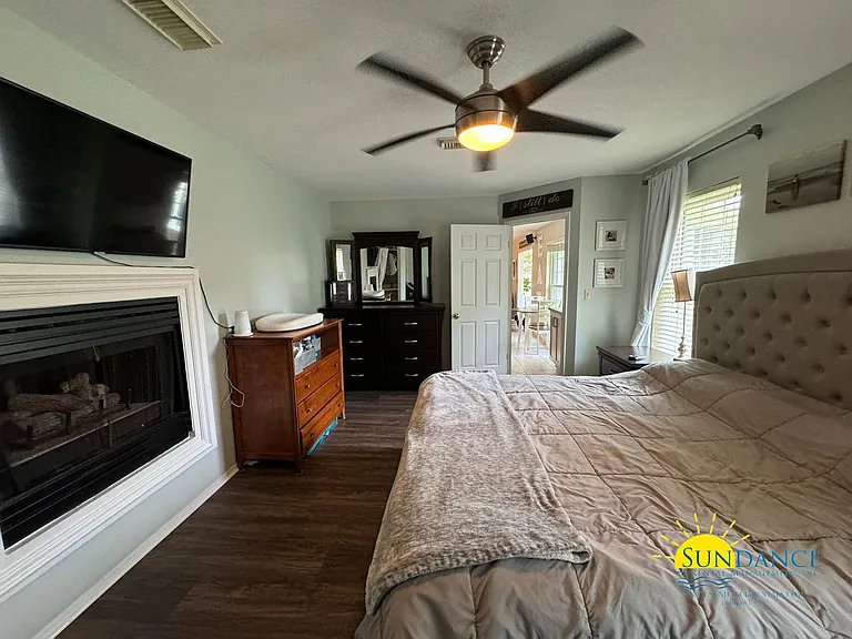 109 Long Pointe Dr — Photo 20