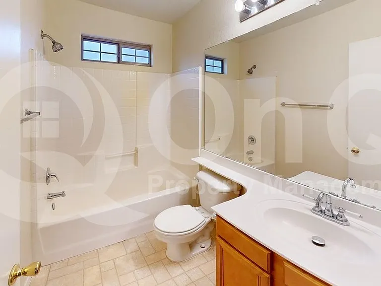 1710 E South Mountain Ave — Photo 16