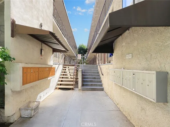 336 Riverdale Dr, Glendale, CA 91204
