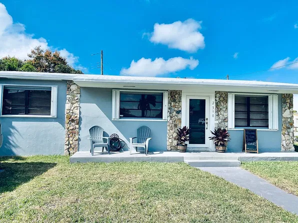 2390 W 11th Ave, Hialeah, FL 33010