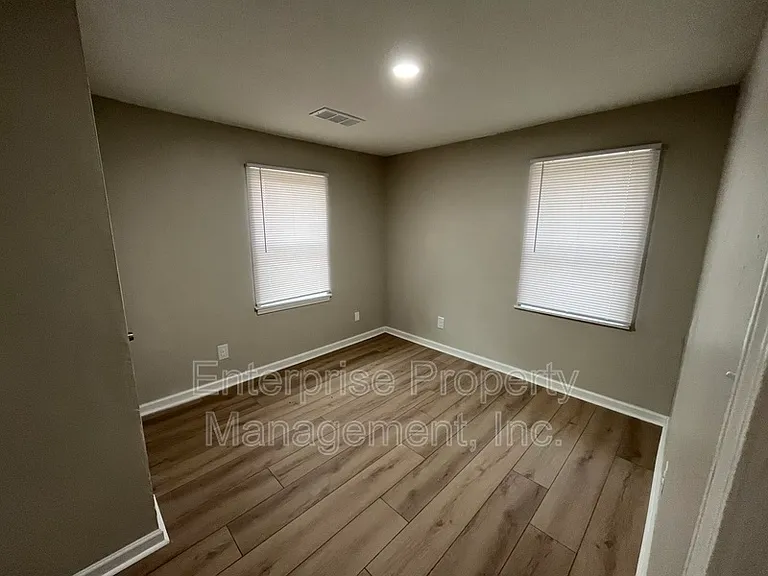 865 Haynes St — Photo 11