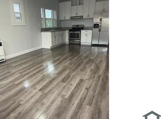 268 W 41st St, Los Angeles, CA 90037