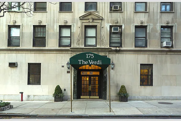 Rented by Stribling | media 31