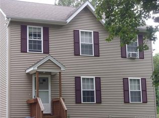 128 Palmer St, Norwich, CT 06360
