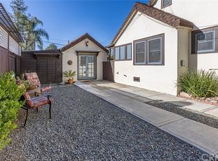 818 E Washington Ave #B, Orange, CA 92866