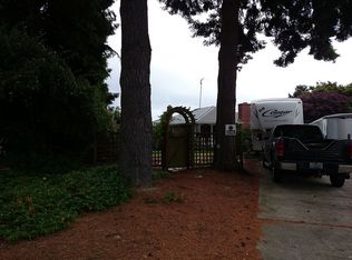 1821 NW 95th St, Seattle, WA 98117