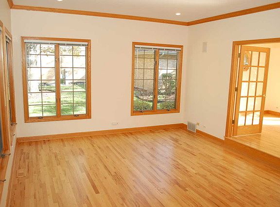 3rd image of 2440 Saint Andrews Dr