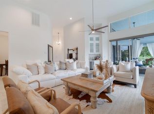 1907 S Club Dr, Wellington, FL 33414