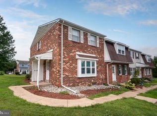 48 Harvey Ln, Telford, PA 18969