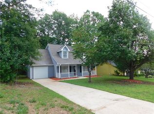 6160 Delamere Ln, Rex, GA 30273