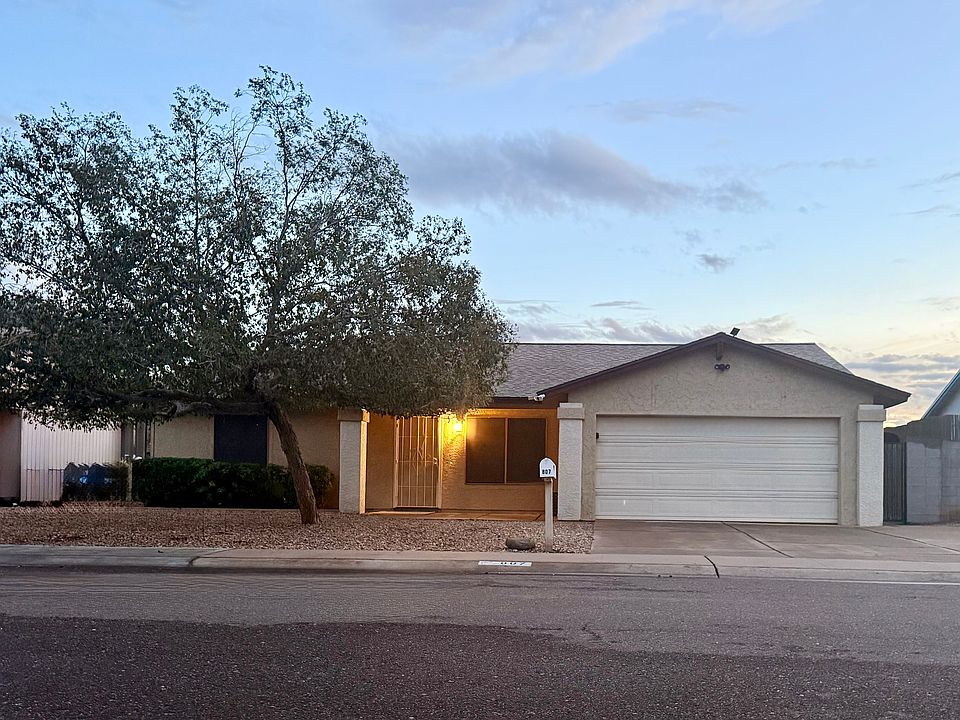 1st image of 807 W Palomino Dr