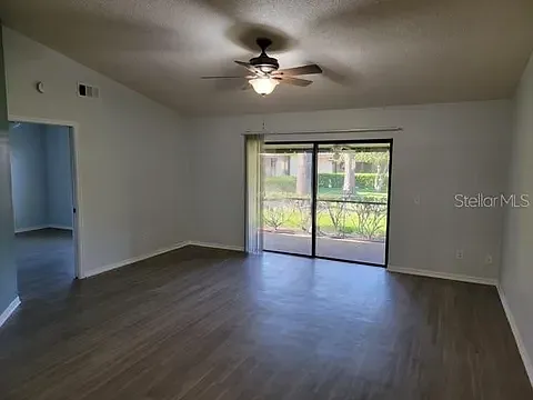 18318 Aintree Ct — Photo 14