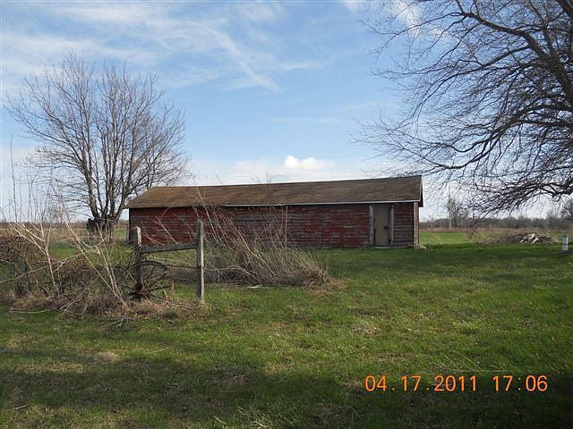 2nd image of 9762 E Township Road 58