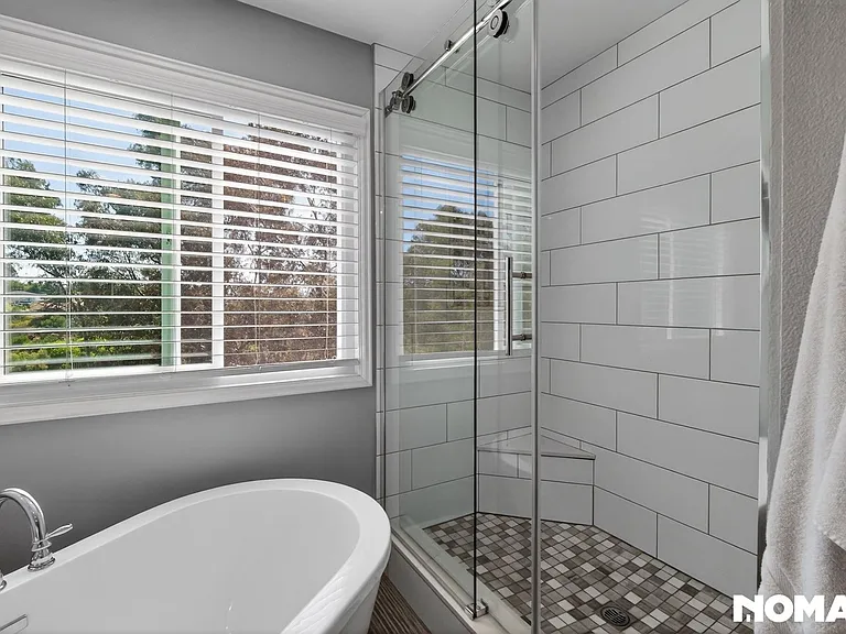 33192 Ocean Rdg — Photo 11