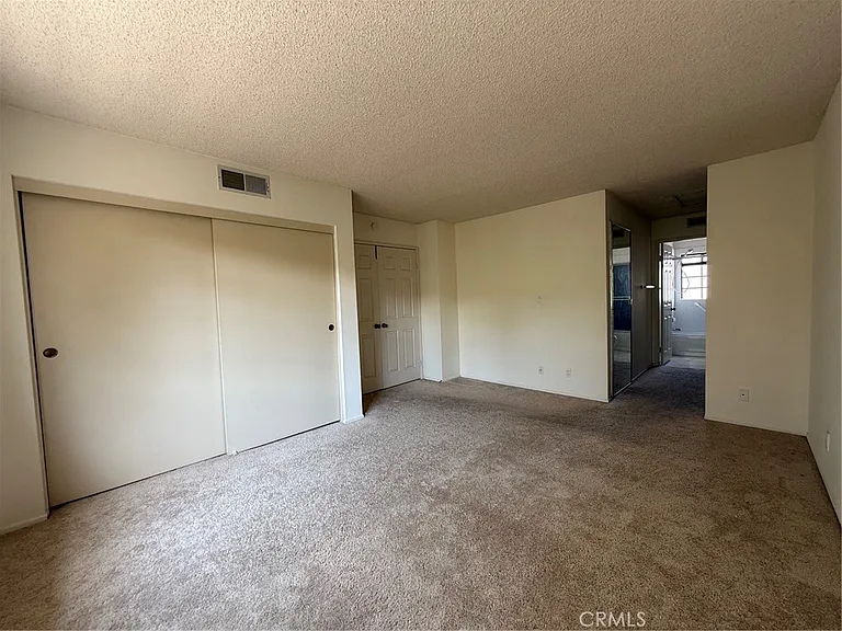 2931 Plaza Del Amo #122 — Photo 12