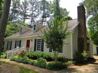 5805 Heatherbrook Cir, Raleigh, NC 27612