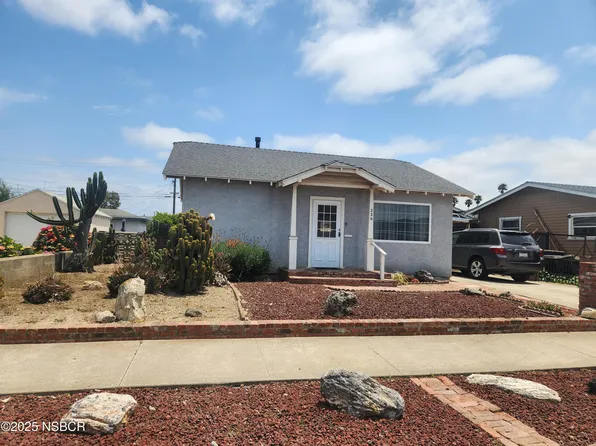 220 N East St, Lompoc, CA 93436