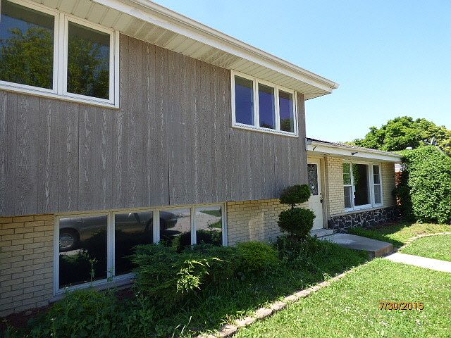 1st image of 10832 S Laramie Ave