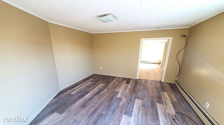 Bedroom/Living Space