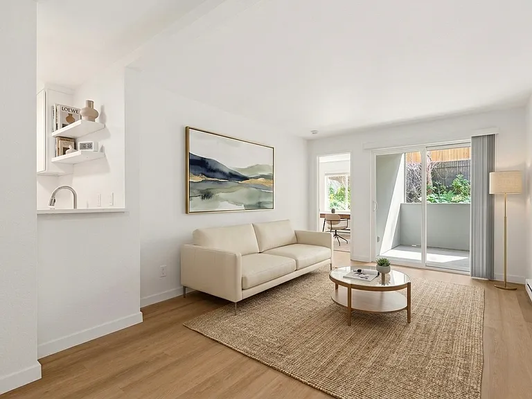 Luminaire Apartments — Photo 1