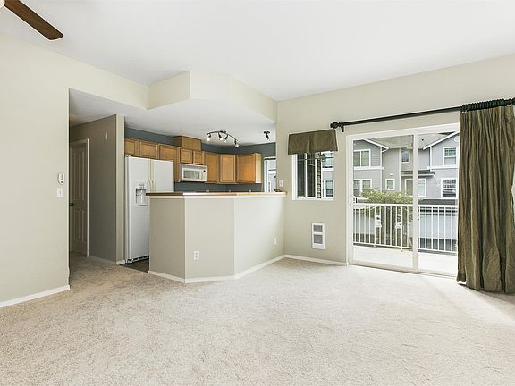 5th image of 14200 69th Dr SE Unit F5
