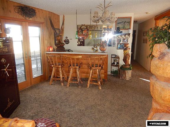 5th image of 16 Coffey Ln