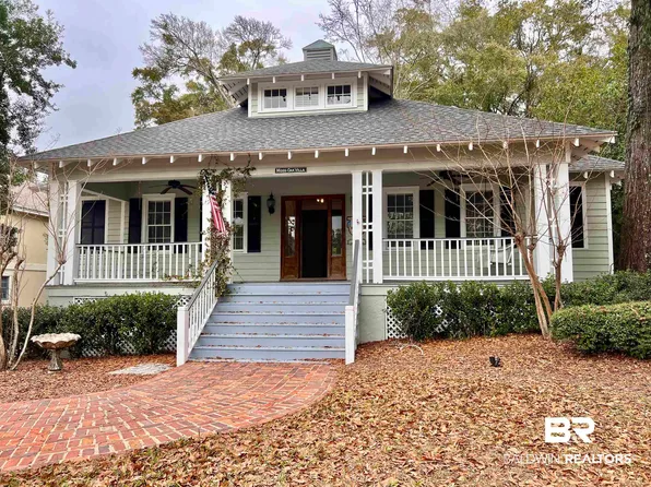 5 Moss Oak Ct, Fairhope, AL 36532