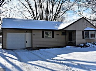 347 W McKinley St, Owatonna, MN 55060