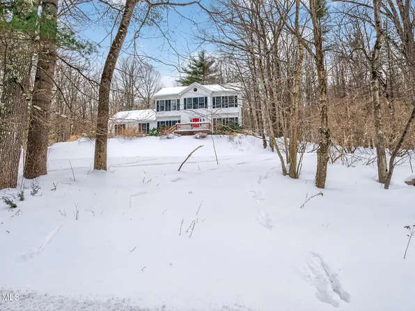 527 Babcock Lake Road, Grafton, NY 12138