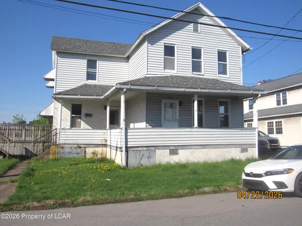 108 Mary St, Old Forge, PA 18518