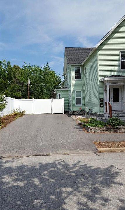2nd image of 69 Liberty St