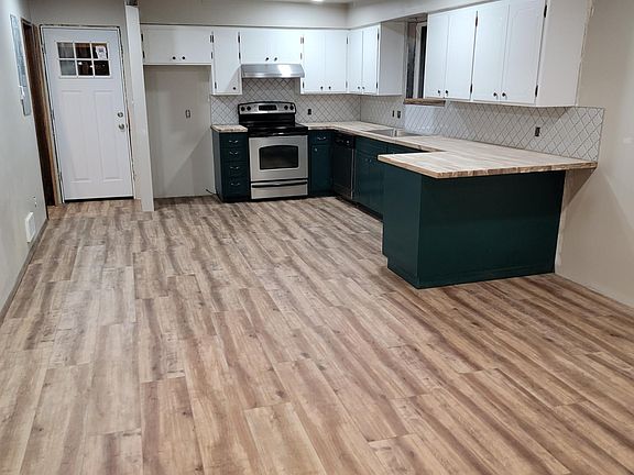 2nd image of 2504 167th Pl SE #B