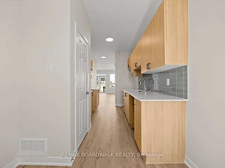 249 Lamarche Ave — Photo 4