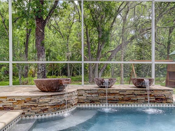 3rd image of 15713 Muirfield Dr