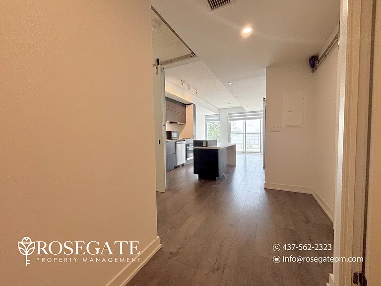 370 Martha St #207 — Photo 5