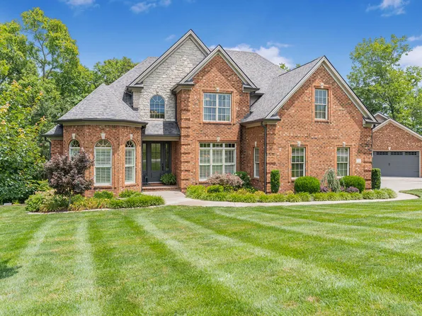 216 Avawam Dr, Richmond, KY 40475