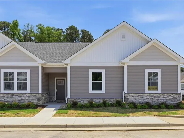 1501 Regal Rd #A, Suffolk, VA 23434