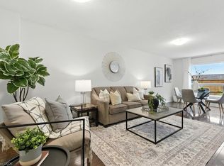 415 River Oaks Blvd W #23, Oakville, ON L6H 5P7