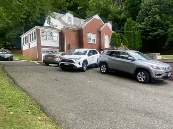 41 S Salem St, Dover Town, NJ 07801