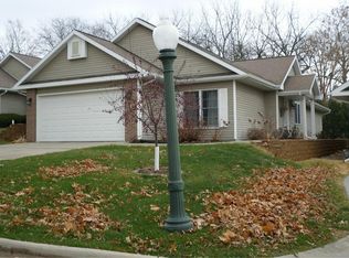 6 Chancery Ct, Newton, IA 50208